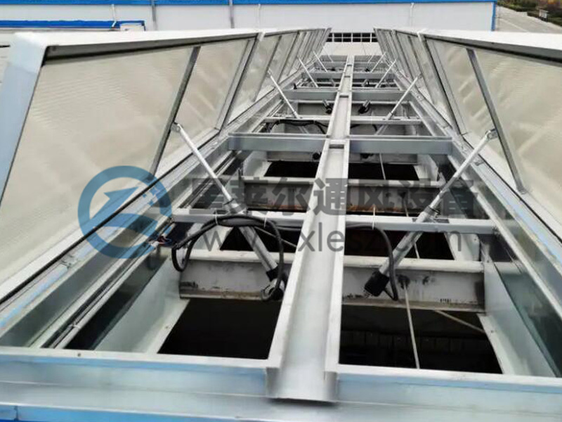 万达集团一字型排烟天窗